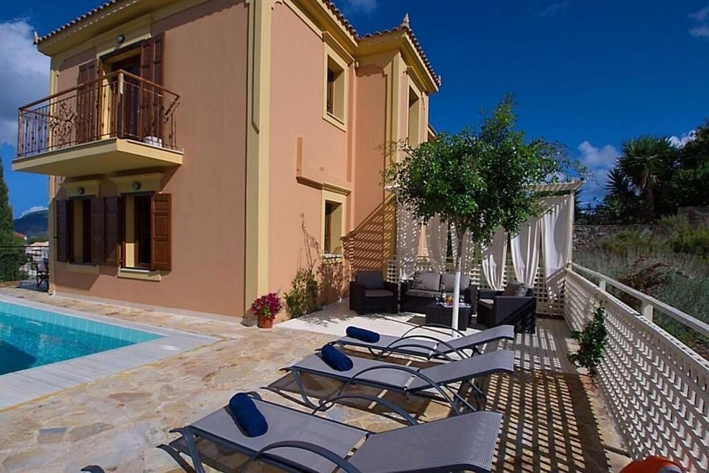 Photo of Patio Balcony in Katsarata