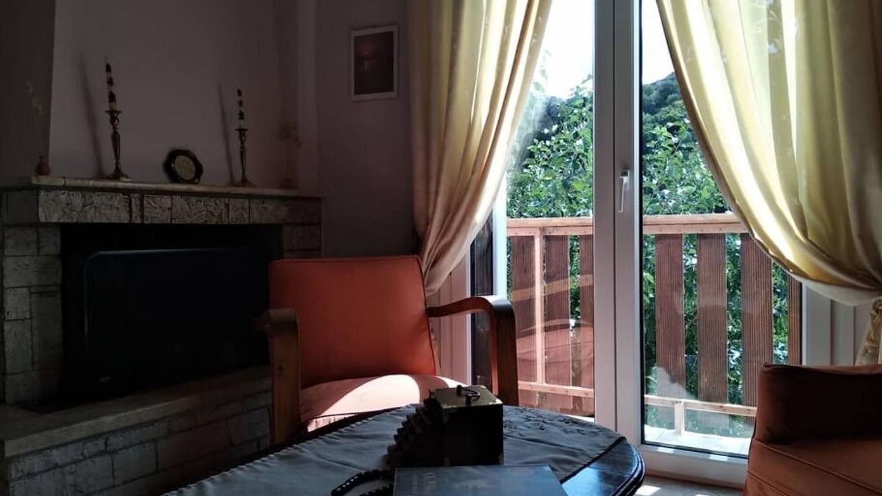 Photo of Livingroom in Kalamitsi