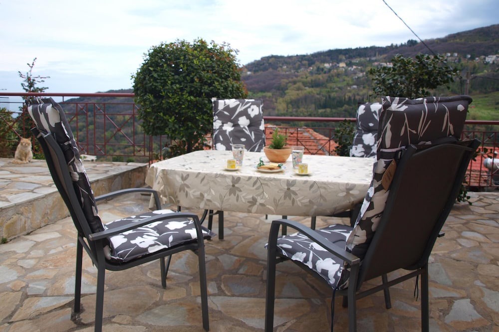 Photo of Outdoor in Makrirrakhi