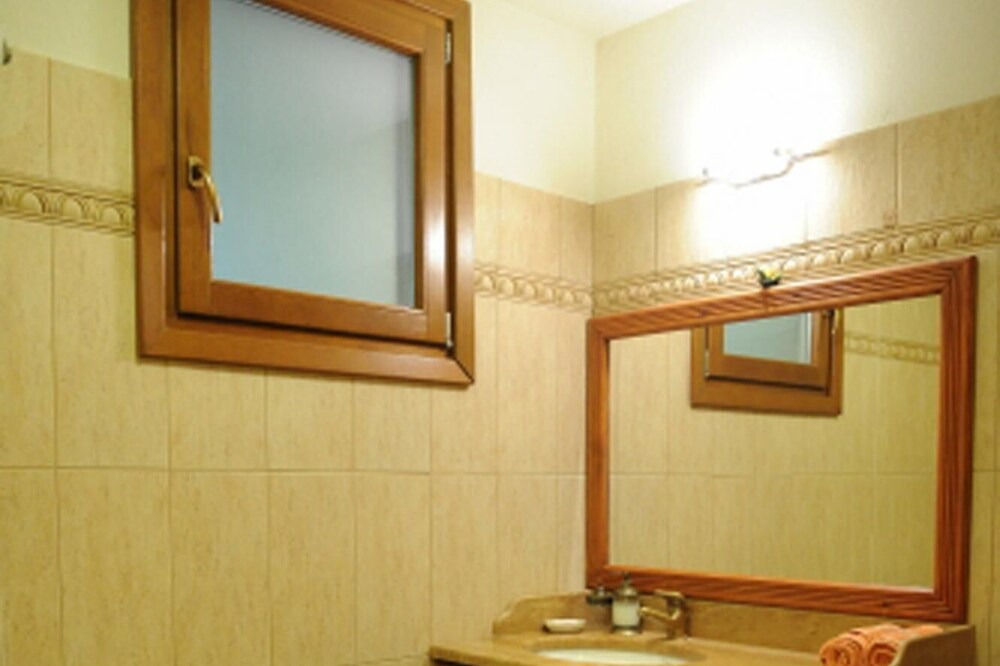 Photo of Bathroom in Portaria
