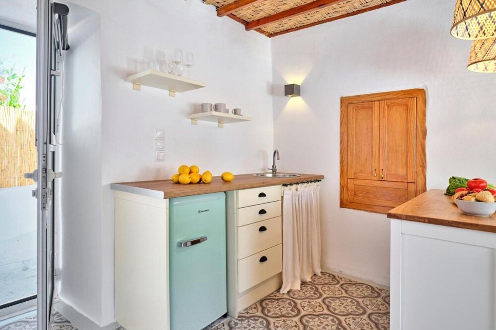 Photo of Kitchen in Psathi