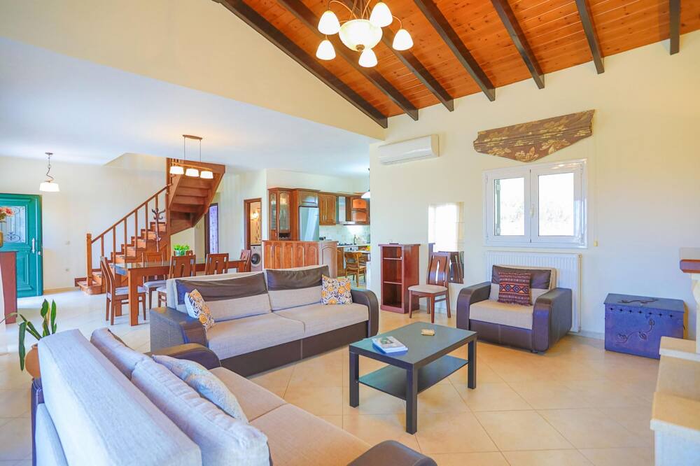 Photo of Livingroom in Sfakera