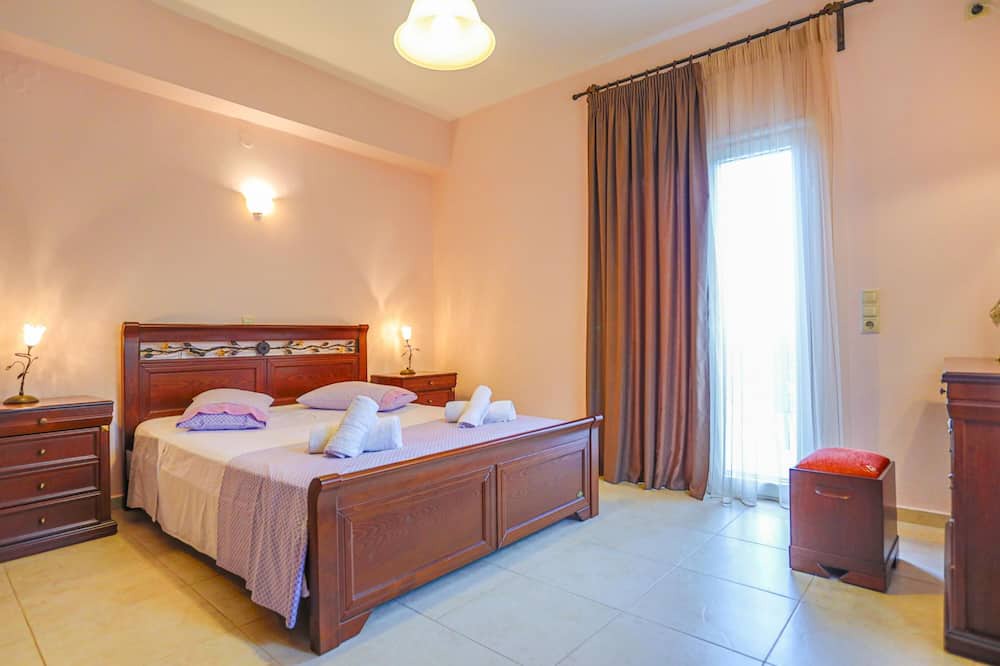 Photo of Bedroom in Sfakera