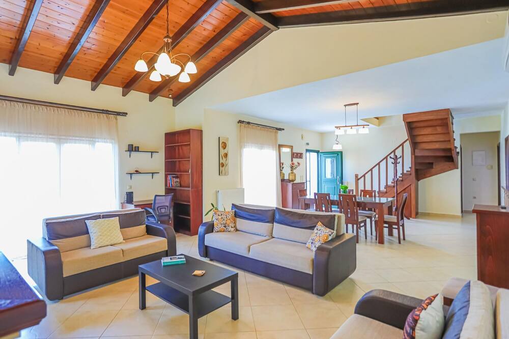 Photo of Livingroom in Sfakera