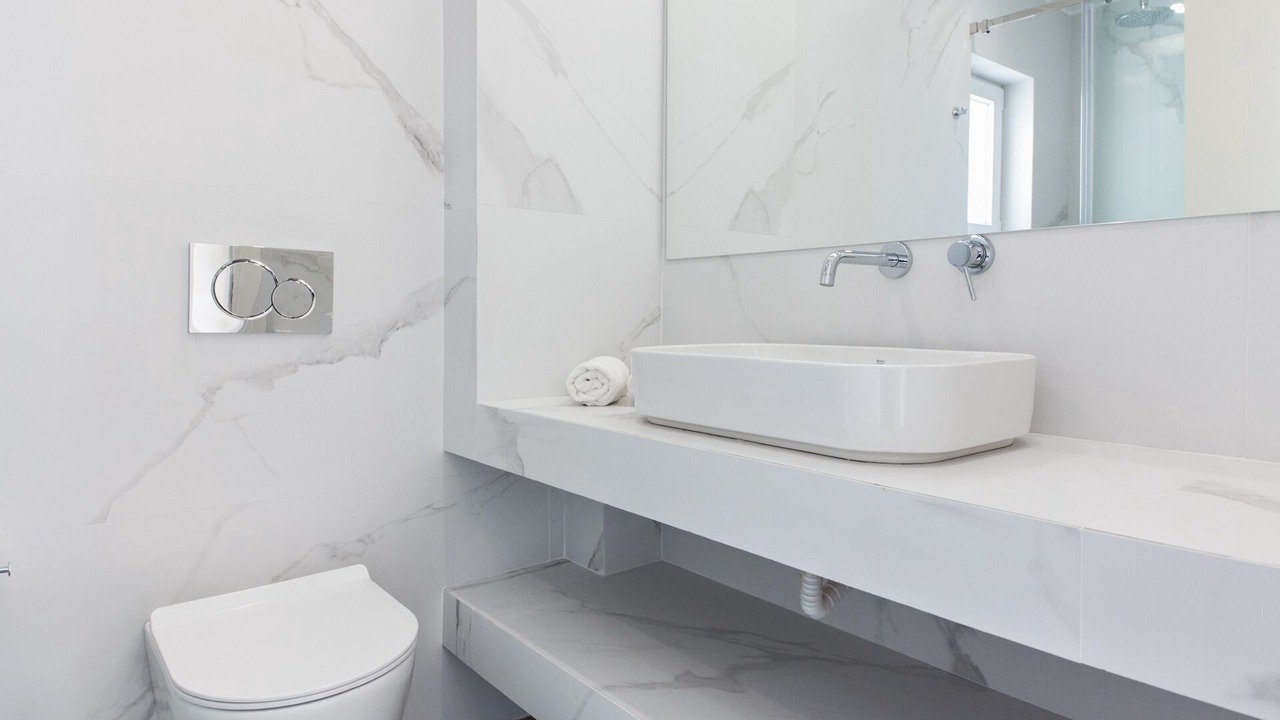 Photo of Bathroom in Marousi