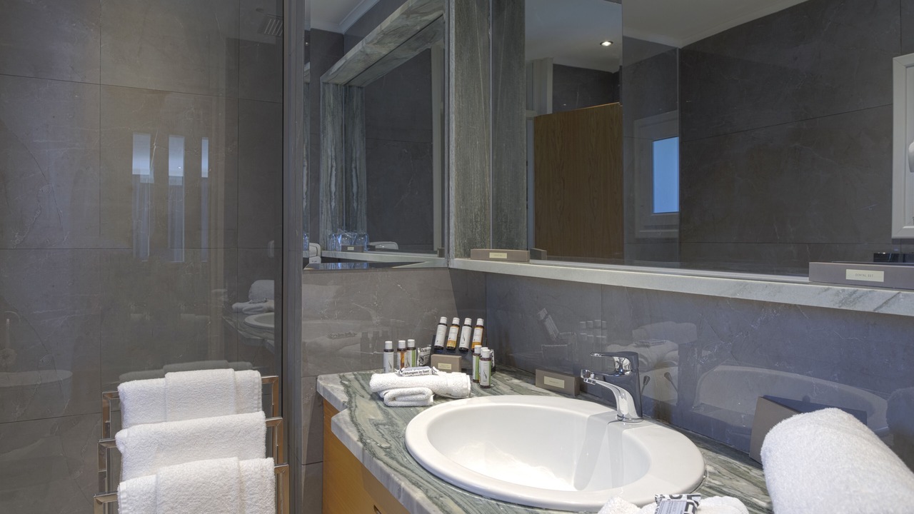 Photo of Bathroom in Kanoni