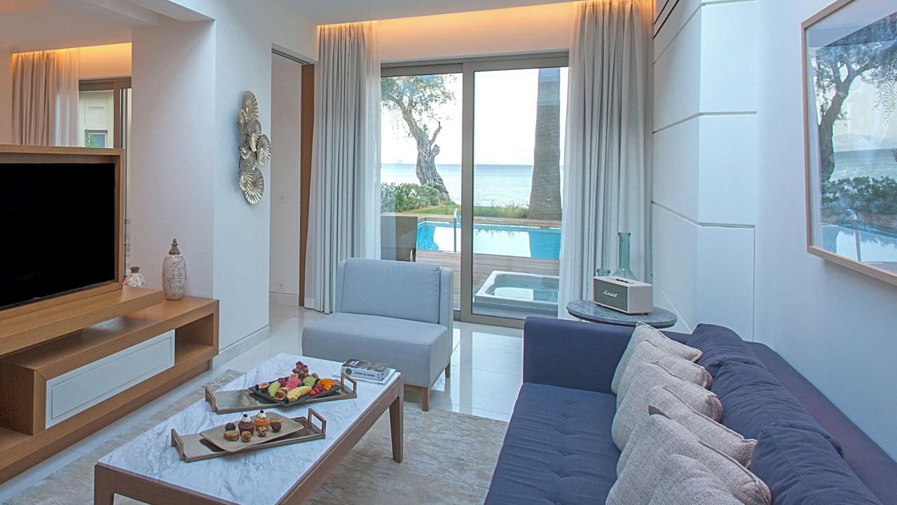 Photo of Bedroom in Messonghi