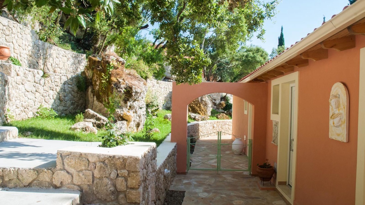 Photo of Patio Balcony in Liapades