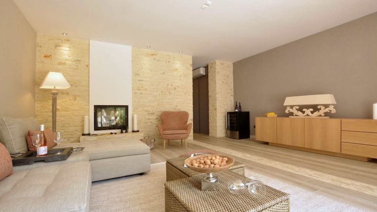 Photo of Livingroom in Perama
