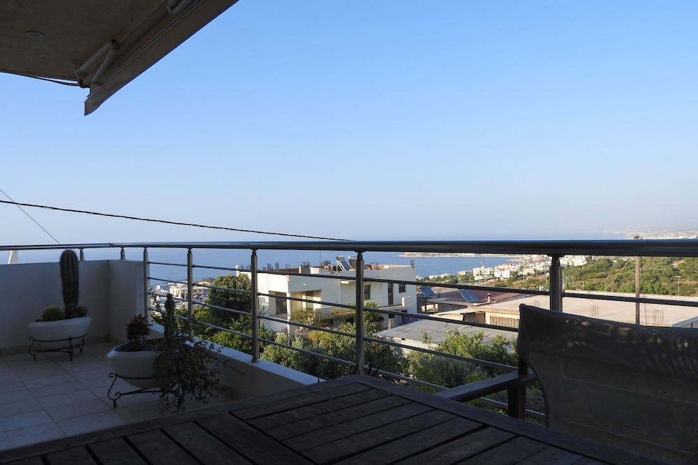 Photo of Outdoor in Violi Charaki