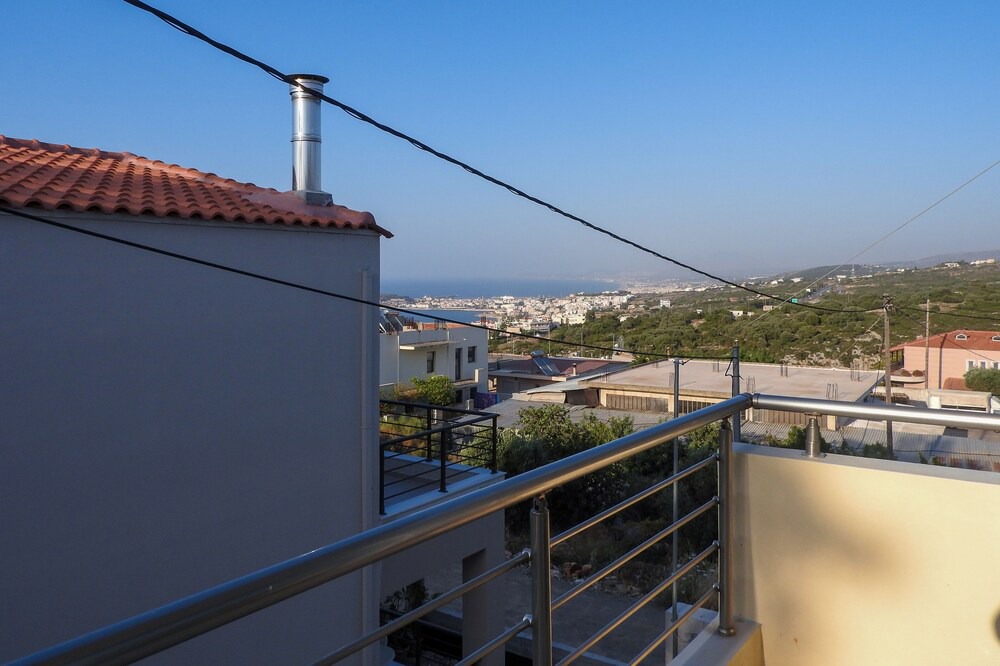 Photo of Outdoor in Violi Charaki