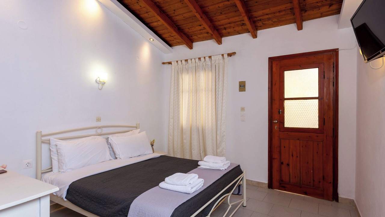 Photo of Bedroom in Ipsos