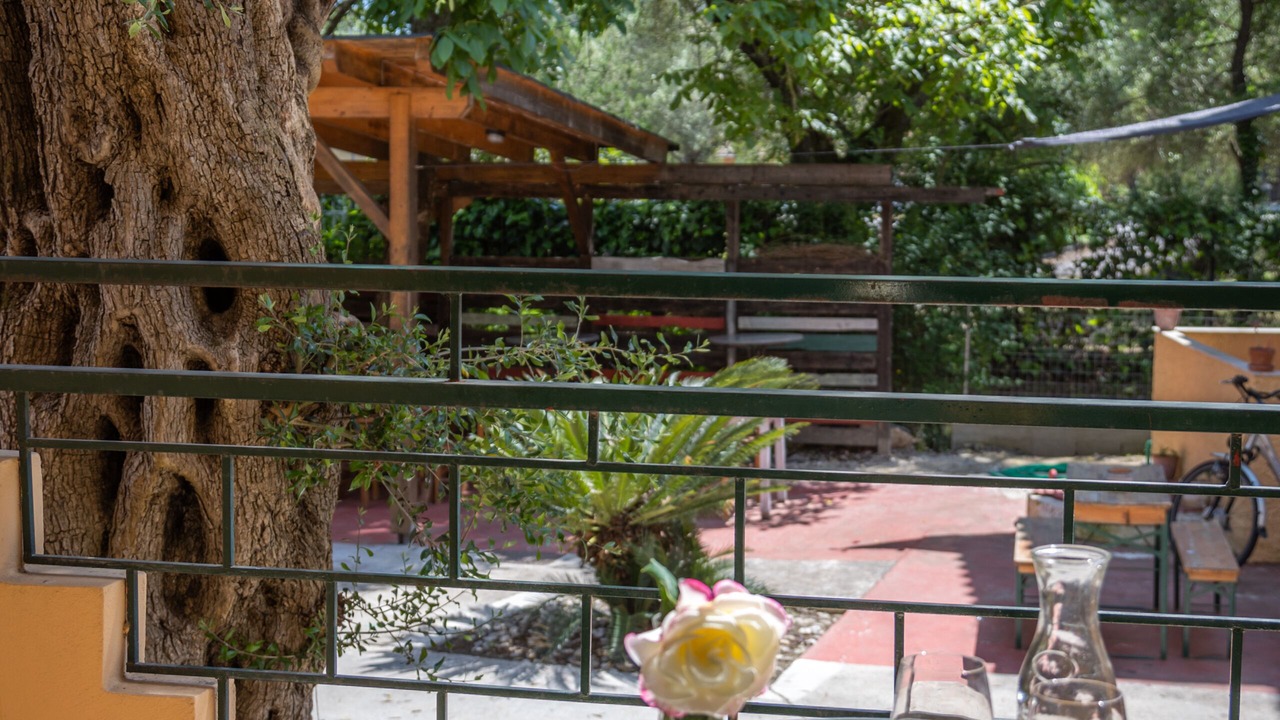Photo of Patio Balcony in Ipsos