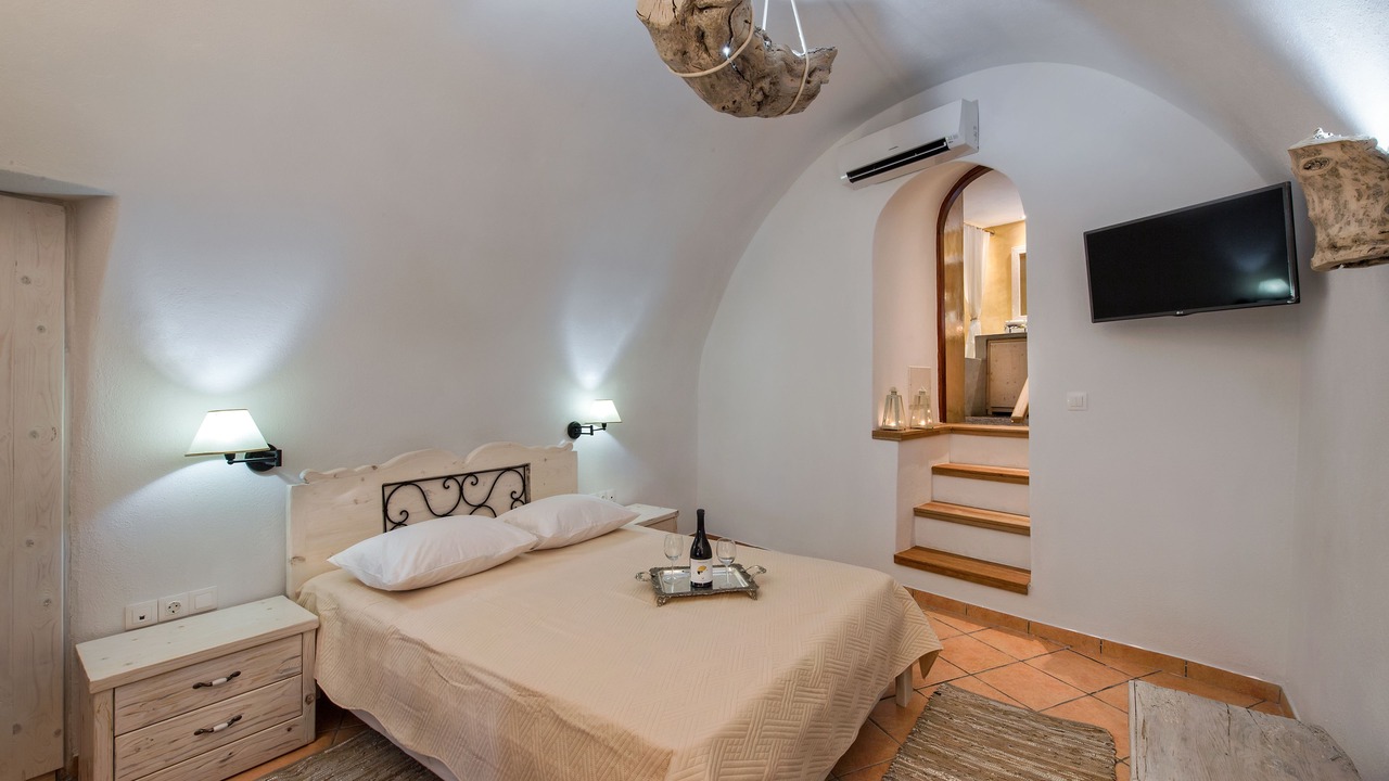 Photo of Bedroom in Emporio