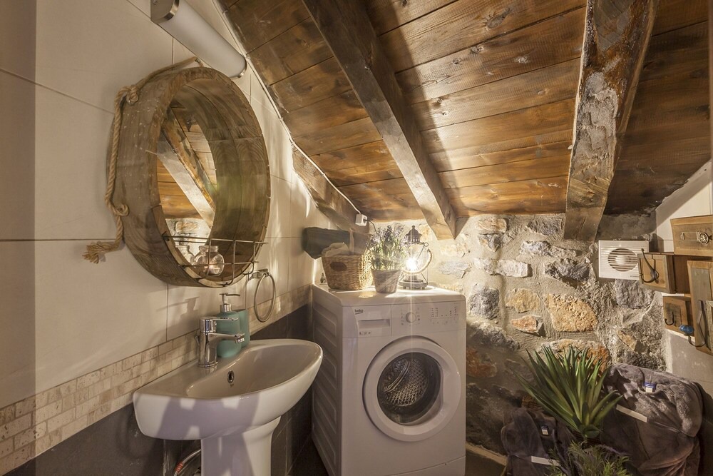 Photo of Bathroom in Aghios Athanasios