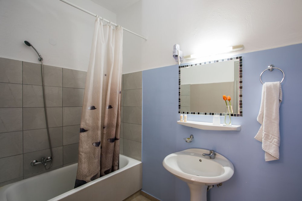 Photo of Bathroom in Gouvia