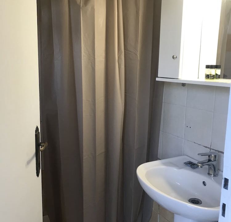 Photo of Bathroom in Roda