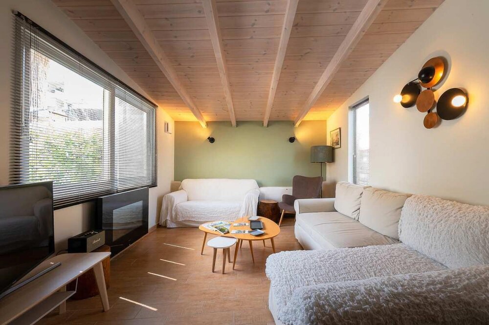 Photo of Livingroom in Kalamata