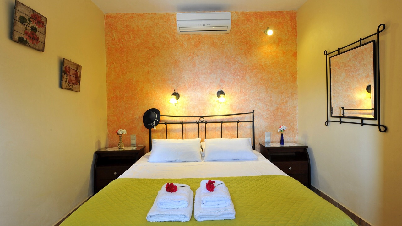 Photo of Bedroom in Mpogdanatika