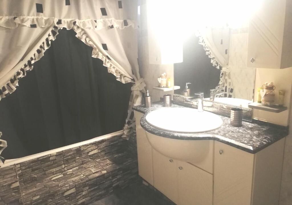 Photo of Bathroom in Kalithies