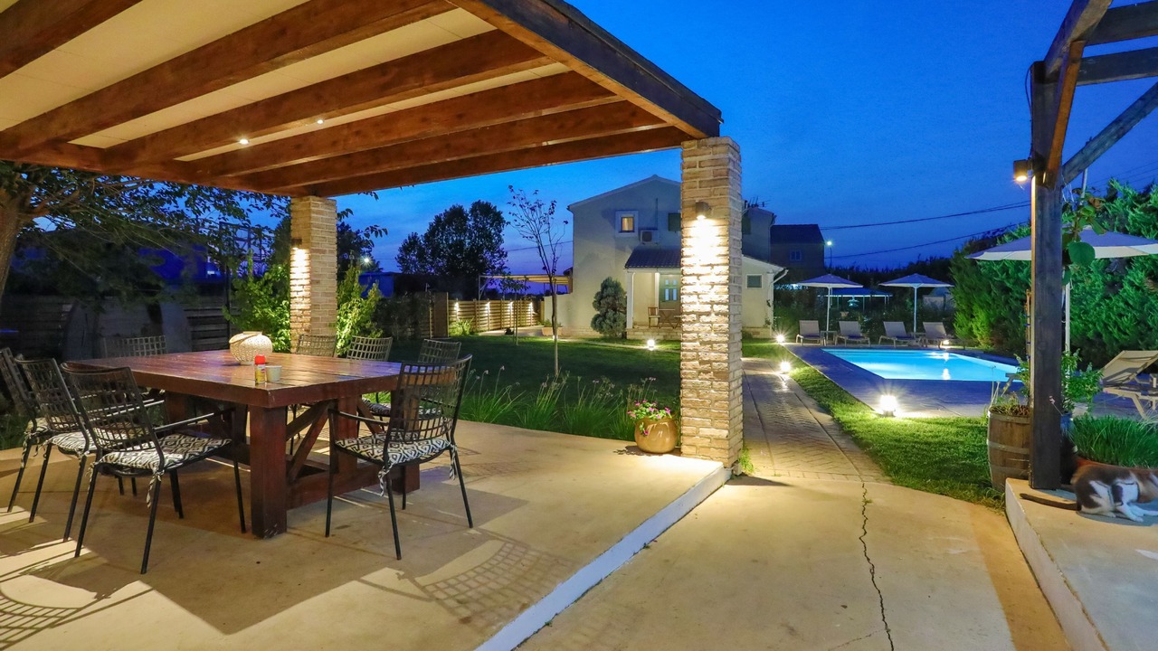 Photo of Outdoor in Roda