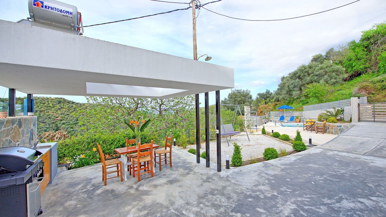 Photo of Patio Balcony in Drakona