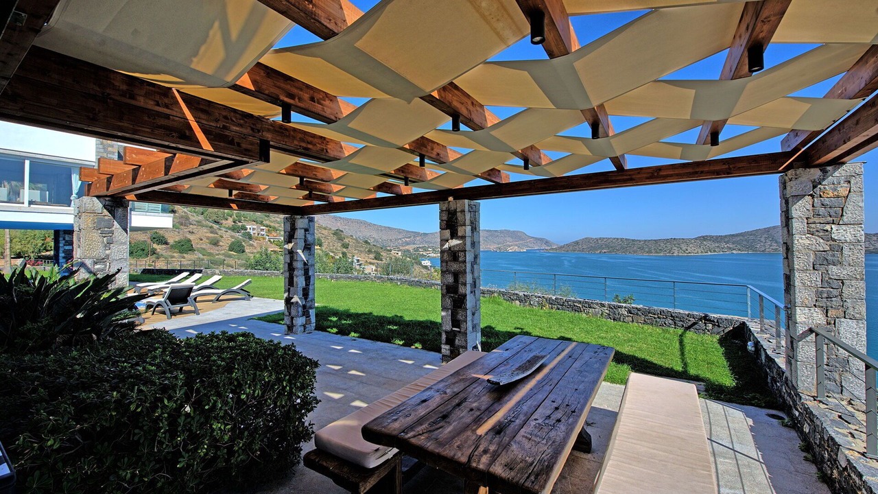 Photo of Patio Balcony in Mavrikiano