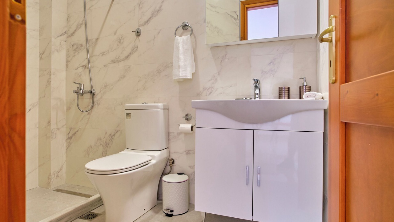 Photo of Bathroom in Velonades