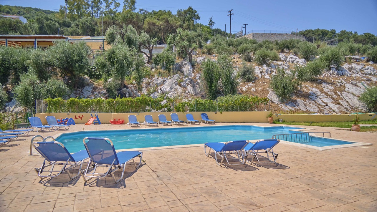 Photo of Outdoor in Apraos