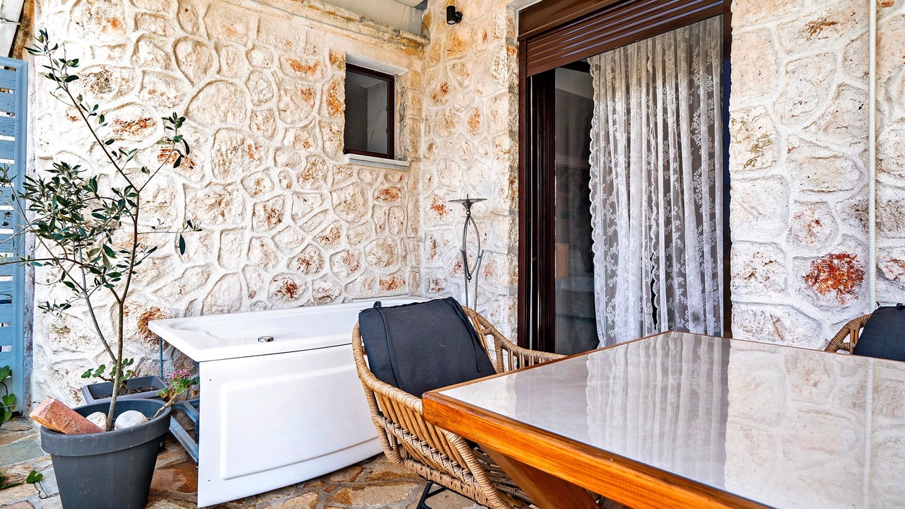 Photo of Outdoor in Kavallos