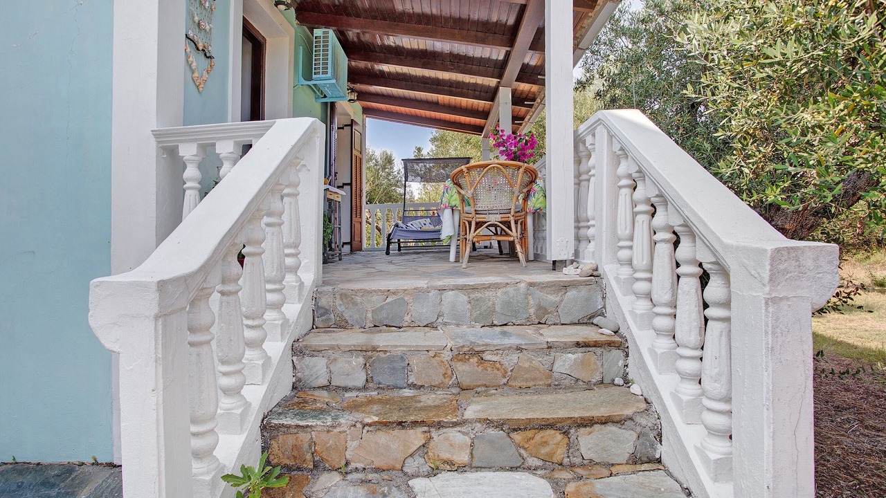Photo of Patio Balcony in Vasilikos