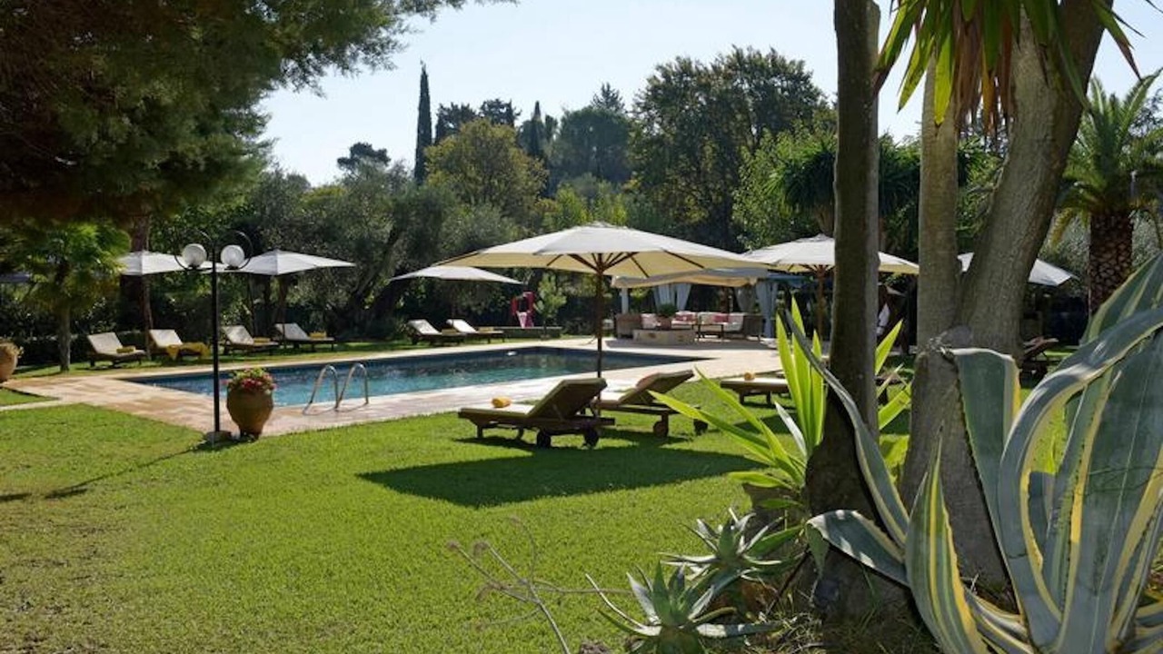 Photo of Outdoor in Afra