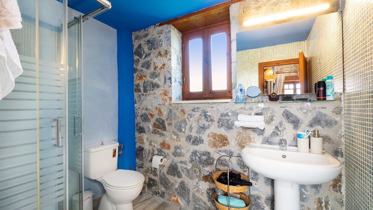 Photo of Bathroom in Tersanas
