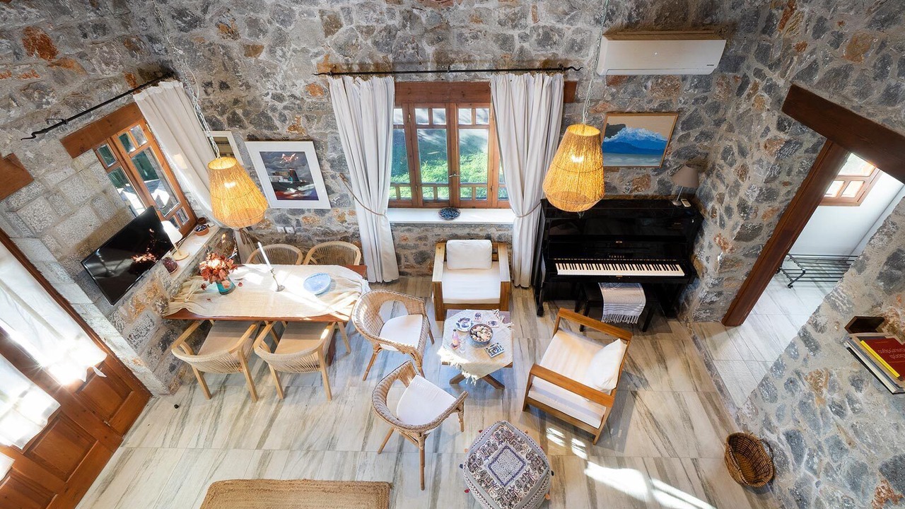 Photo of Livingroom in Tersanas