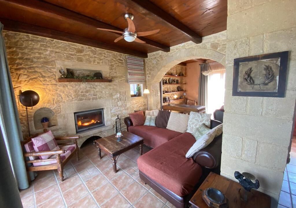 Photo of Livingroom in Pyrgos Psilonerou