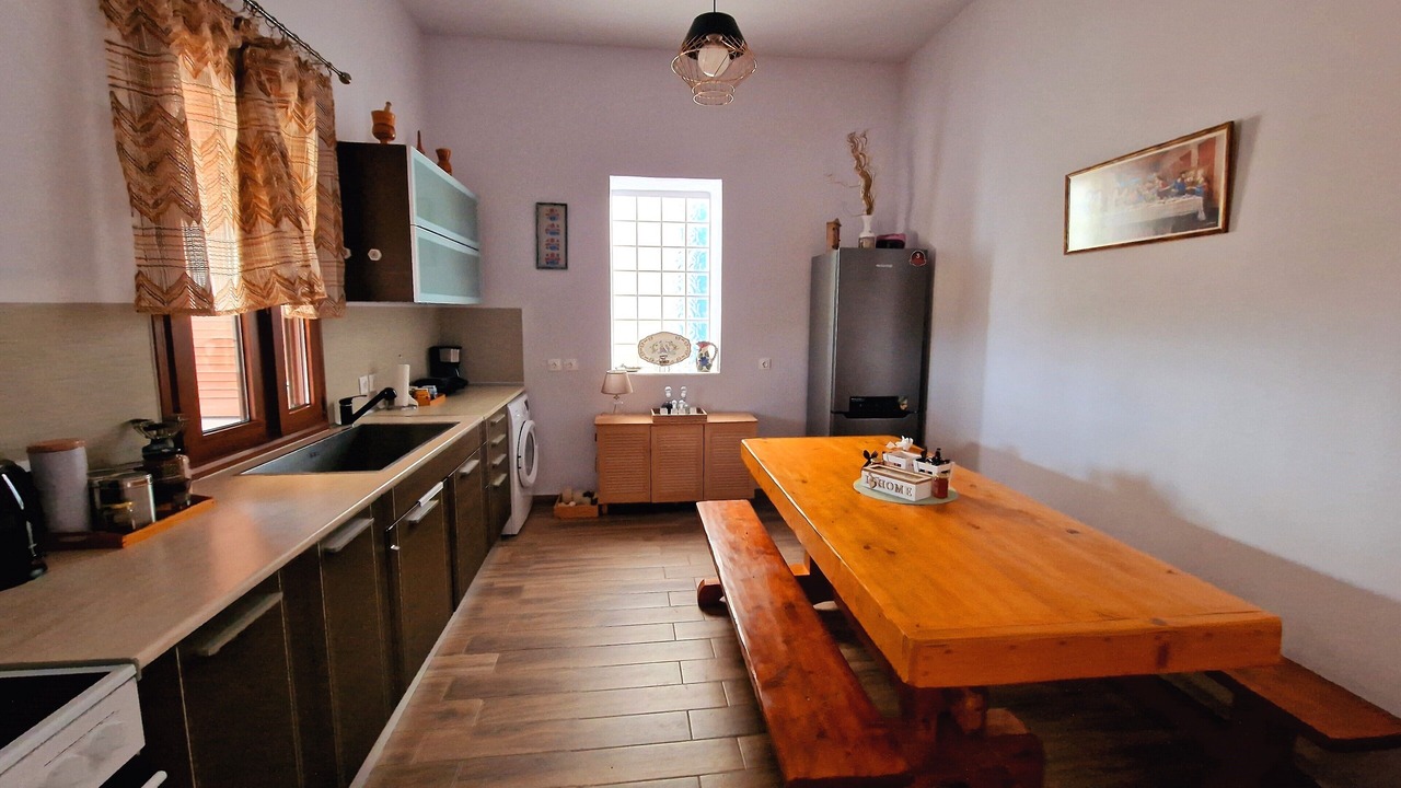 Photo of Kitchen in Prassonissi