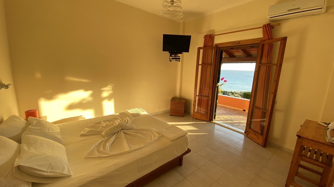 Photo of Bedroom in Sinarades