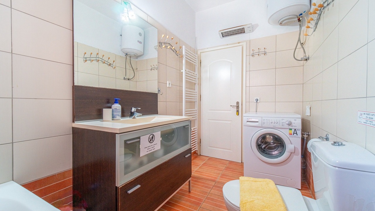 Photo of Bathroom in Barbati