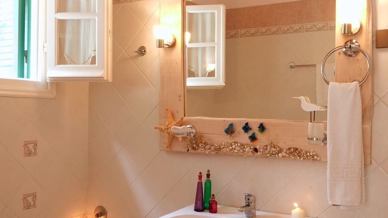 Photo of Bathroom in Agios Stefanos