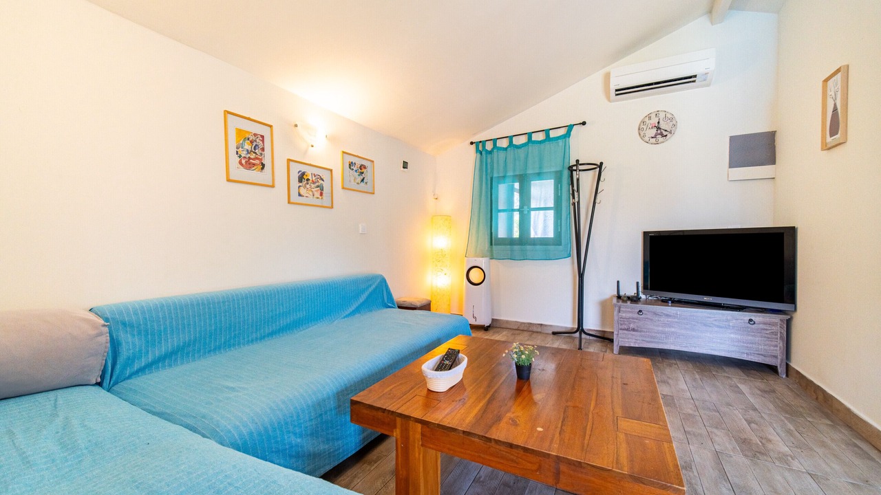 Photo of Livingroom in Chalikounas