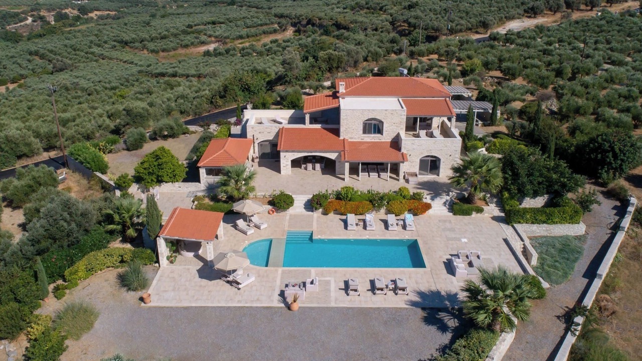 Photo of Outdoor in Asteri