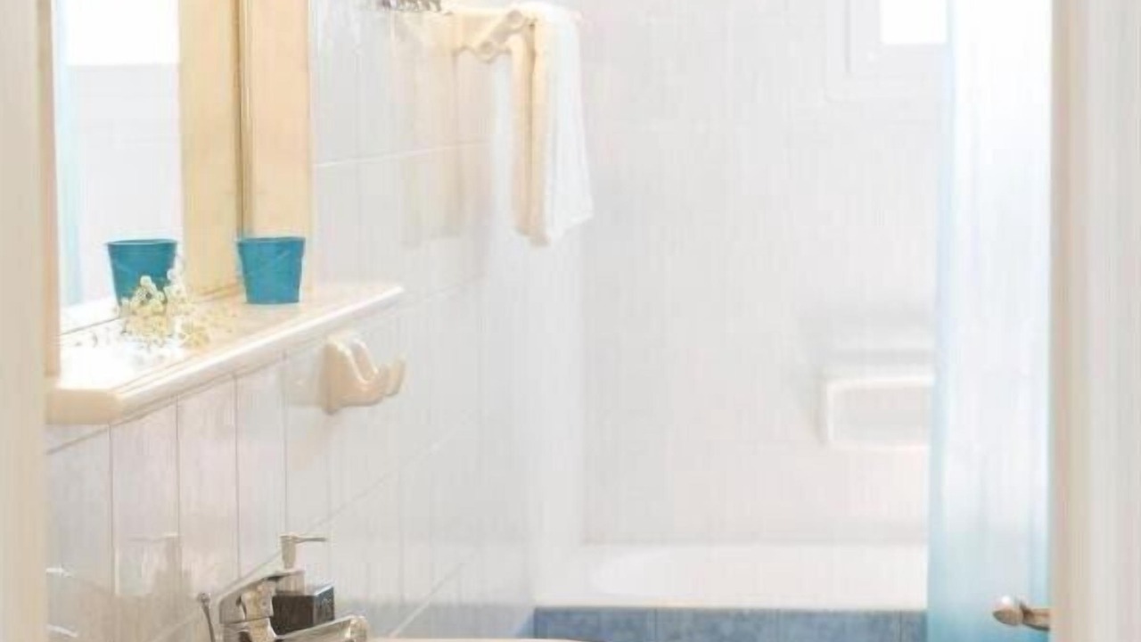 Photo of Bathroom in Agios Ioannis