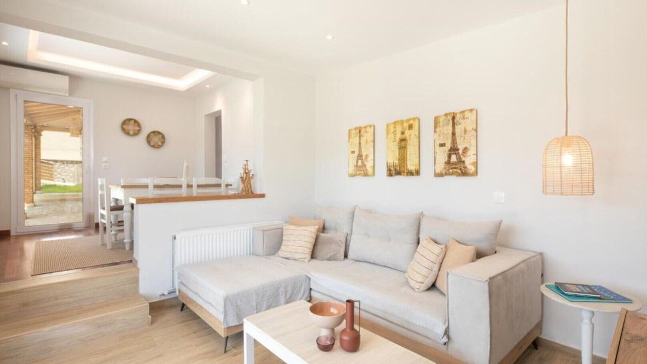 Photo of Livingroom in Velonades