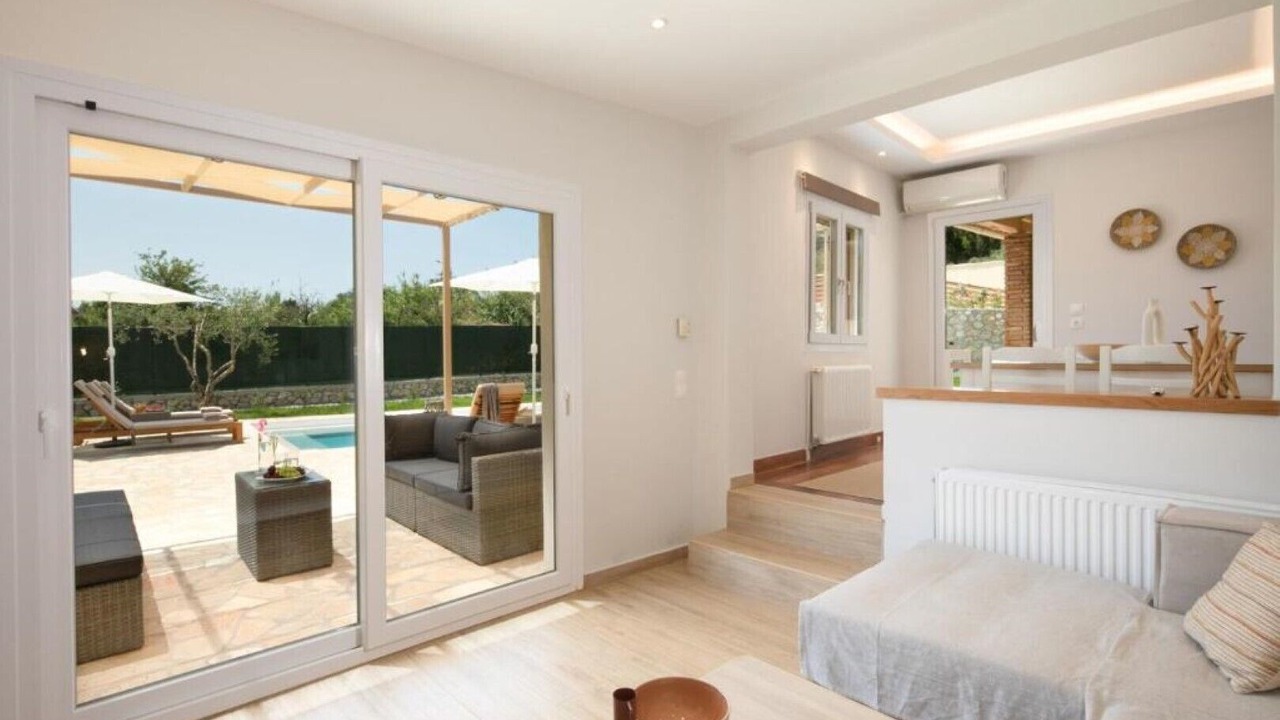 Photo of Livingroom in Velonades