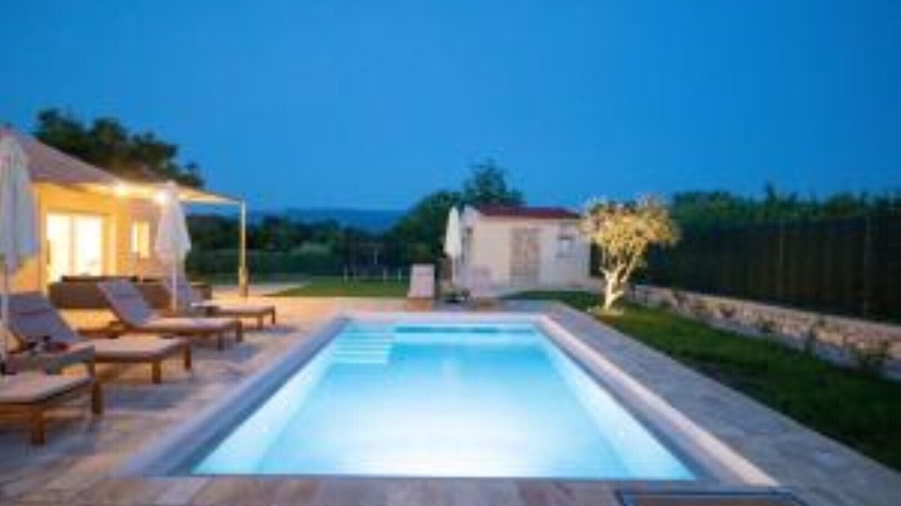 Photo of Outdoor in Velonades