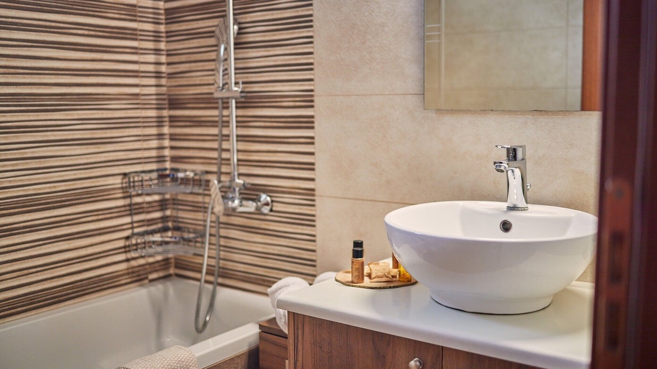 Photo of Bathroom in Elation