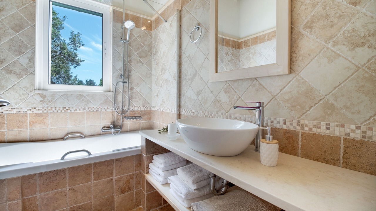 Photo of Bathroom in Tsoukaladhes