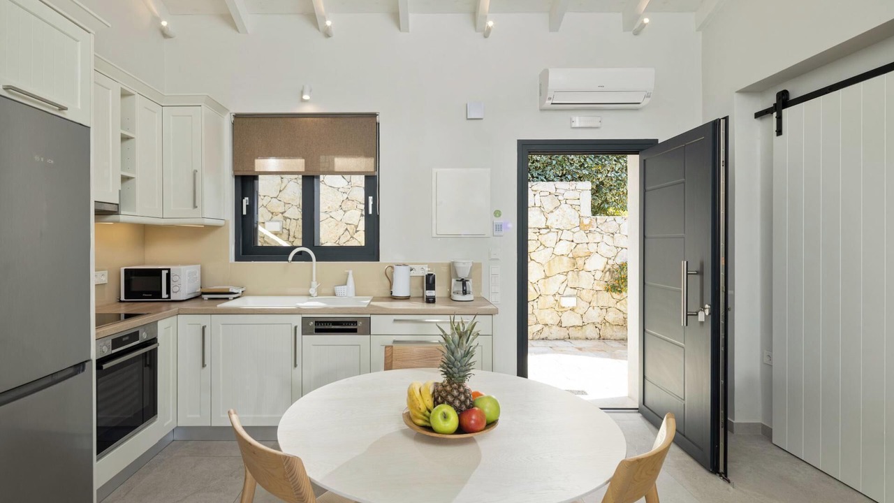 Photo of Kitchen in Agia Pelagia Chlomou