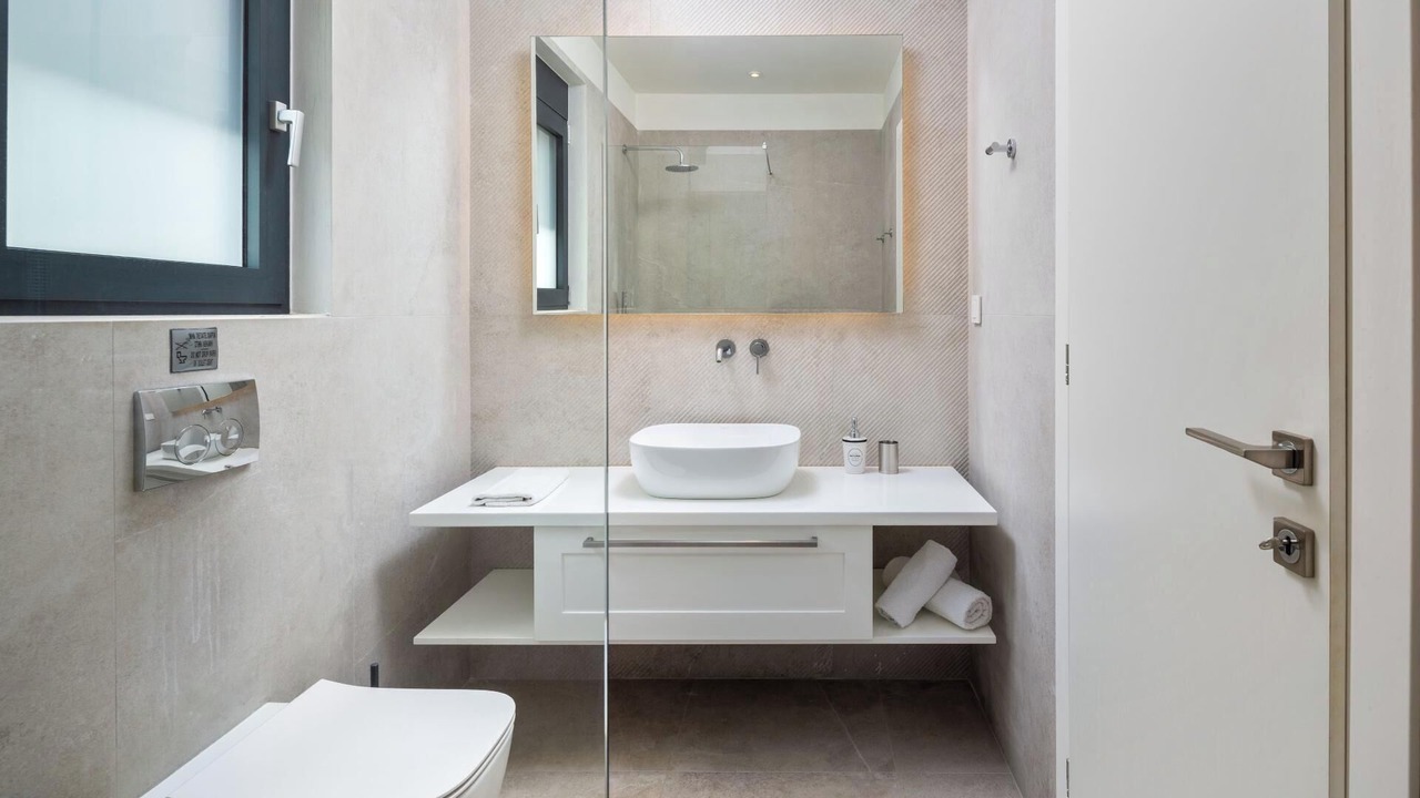 Photo of Bathroom in Agia Pelagia Chlomou