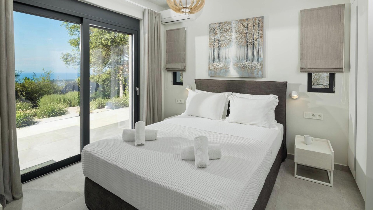 Photo of Bedroom in Agia Pelagia Chlomou